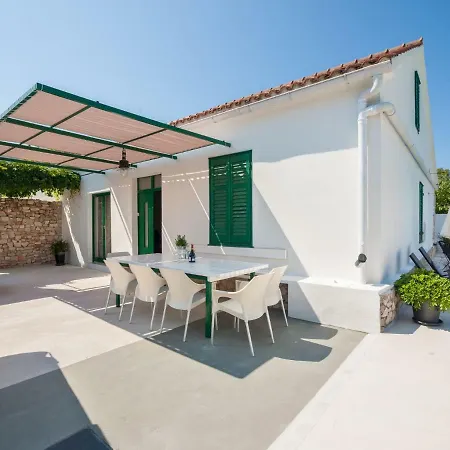 Holiday Lubba Holiday home *